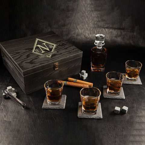 decanter and  whiskey glasses 